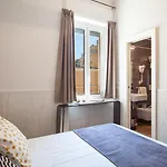 בית הארחה Residenza Cavallini רומא